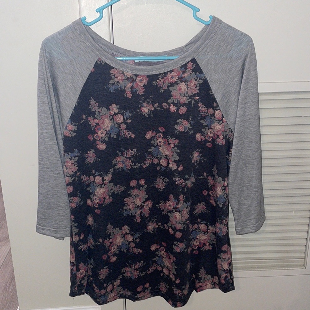 Maurice’s Floral Baseball Top